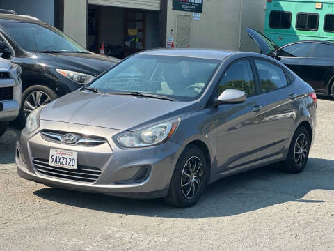 2014 Hyundai Accent GLS