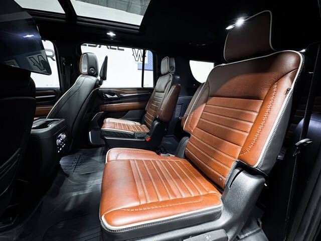 2023 GMC Yukon XL Denali Ultimate