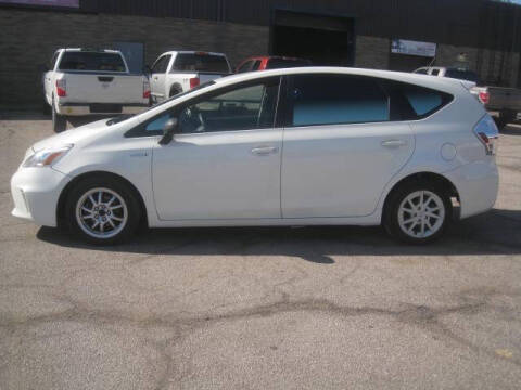 2012 Toyota Prius v Five