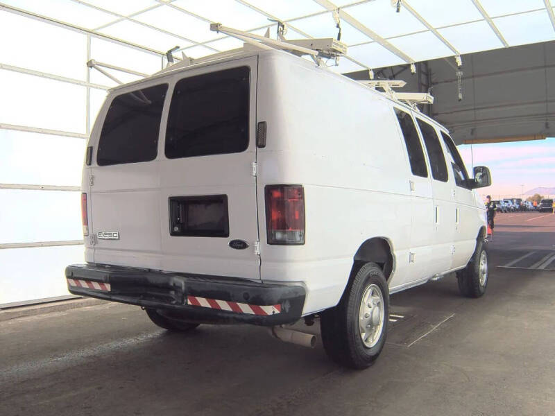 2011 Ford E-Series E-250