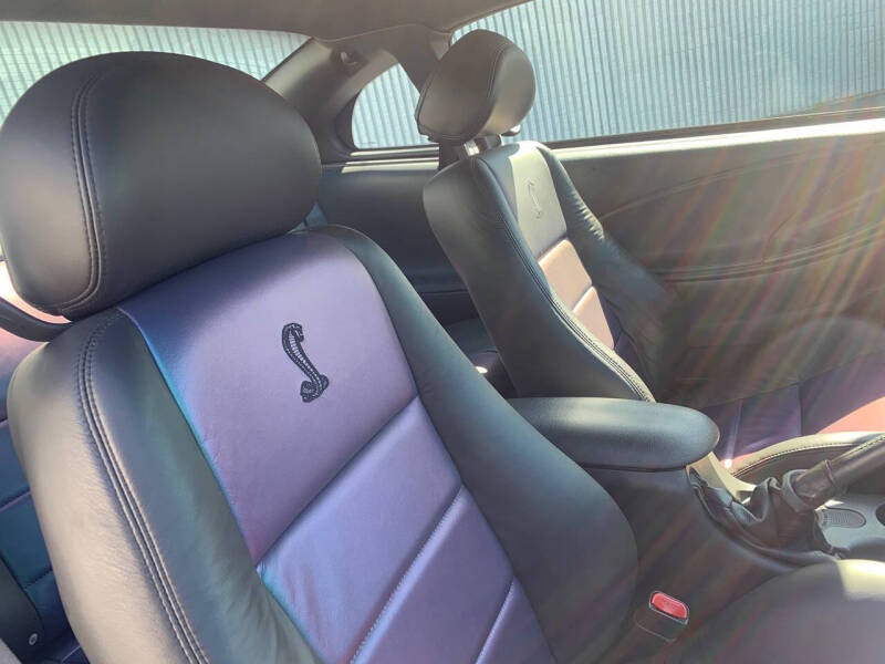 2004 Ford Mustang SVT Cobra