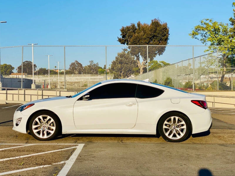 2016 Hyundai Genesis Coupe 3.8