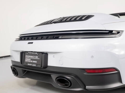 2025 Porsche 911 Carrera