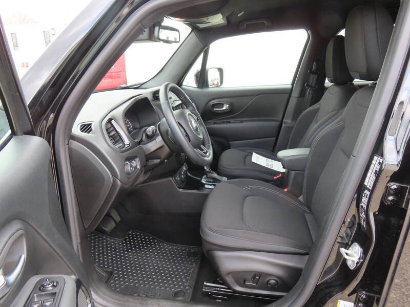 2022 Jeep Renegade Altitude