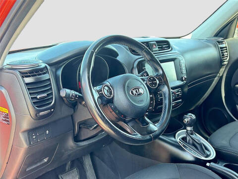 2019 Kia Soul +