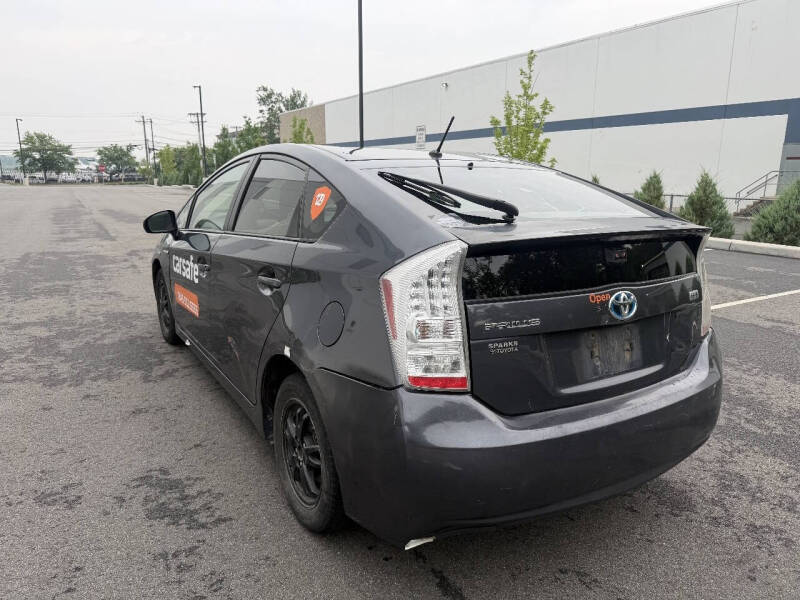 2012 Toyota Prius Two
