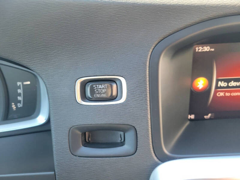 2017 Volvo V60 T5 Premier