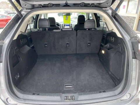 2023 Ford Edge Titanium