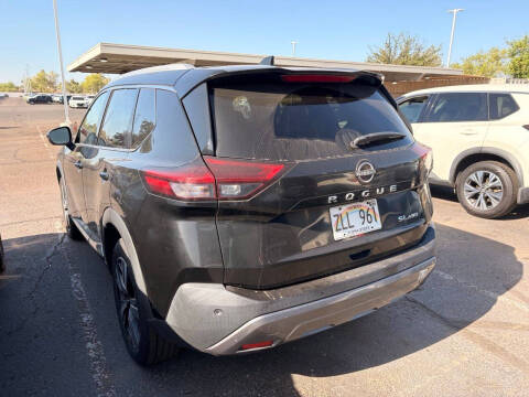 2023 Nissan Rogue SL