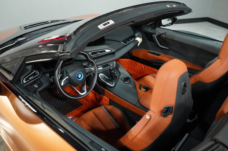 2019 BMW i8