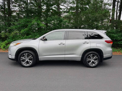 2017 Toyota Highlander LE Plus