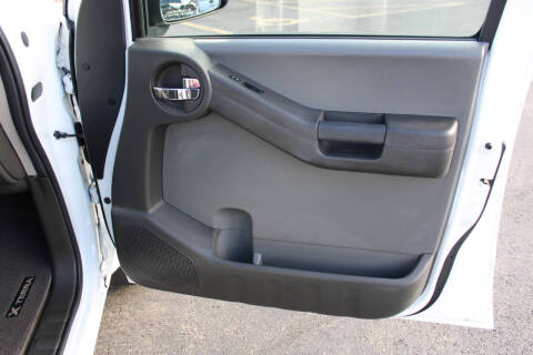 2014 Nissan Xterra S