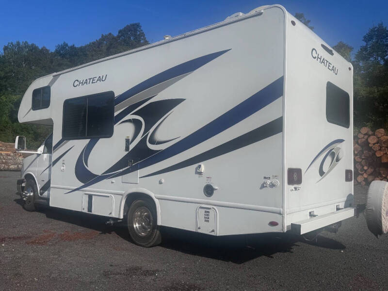 2022 Thor Motor Coach Chateau