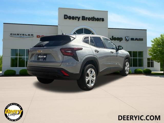 2024 Chevrolet Trax LS