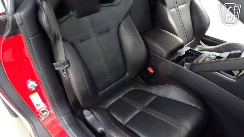 2016 Jaguar F-TYPE R