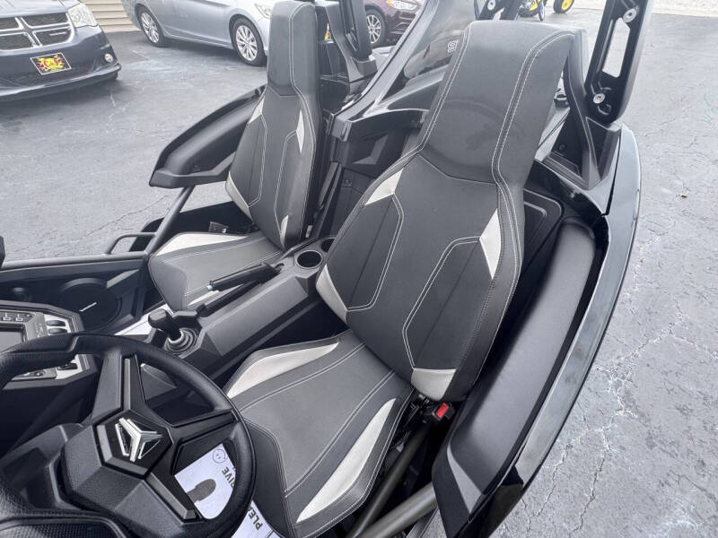 2017 Polaris Slingshot