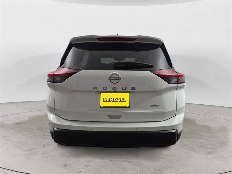 2024 Nissan Rogue S