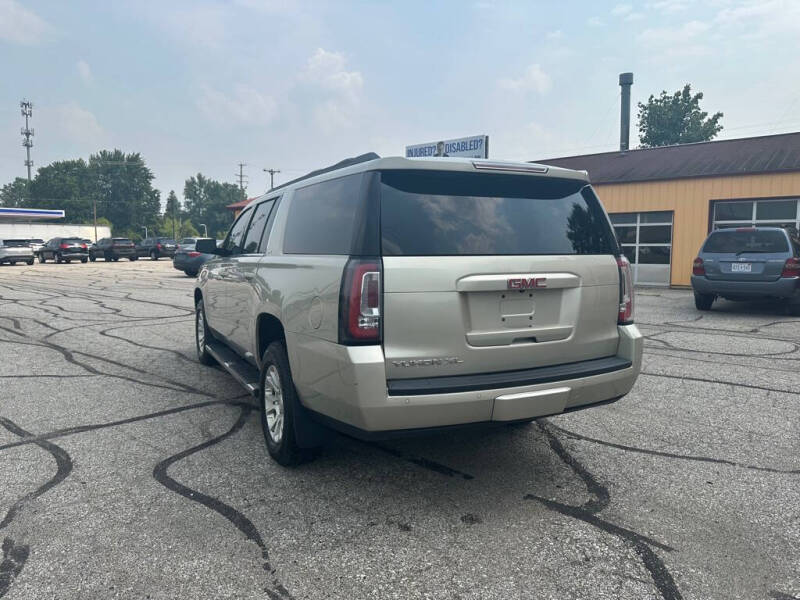 2017 GMC Yukon XL SLT