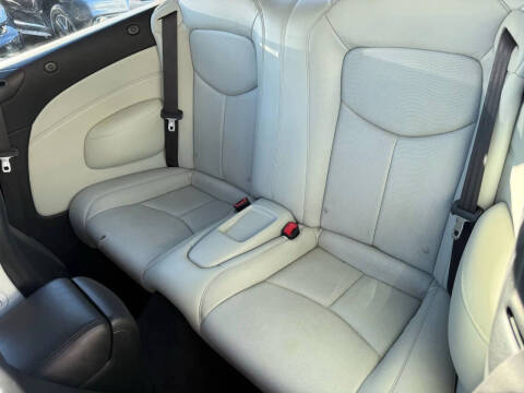 2011 Infiniti G37 Convertible