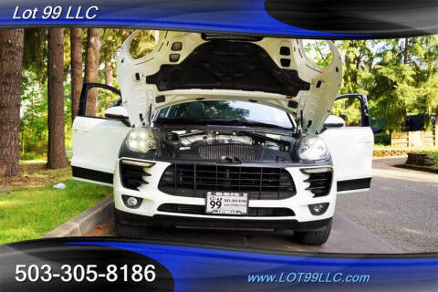 2017 Porsche Macan