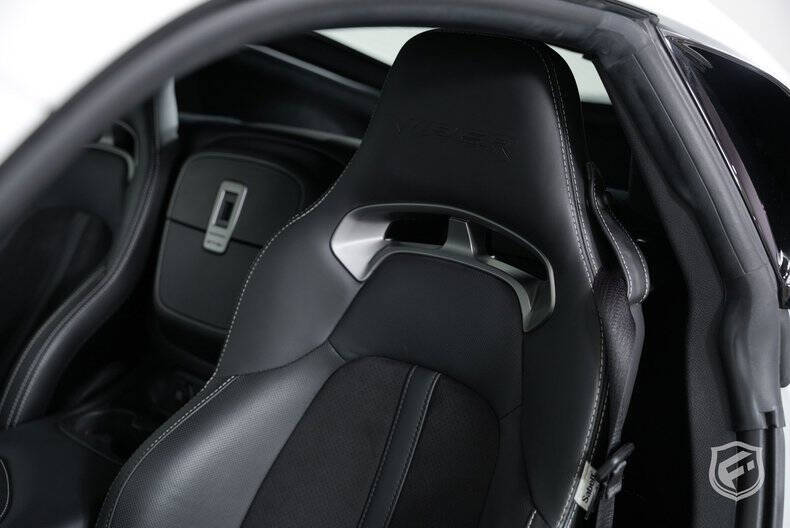 2013 Dodge SRT Viper GTS
