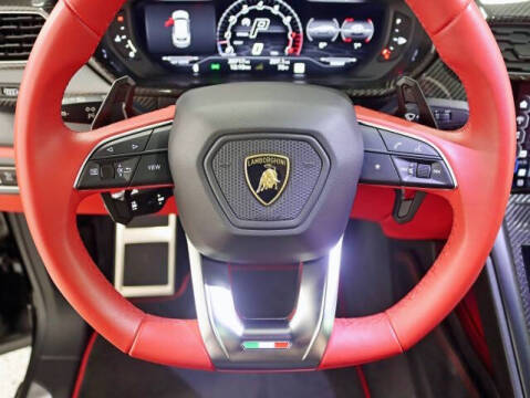 2022 Lamborghini Urus