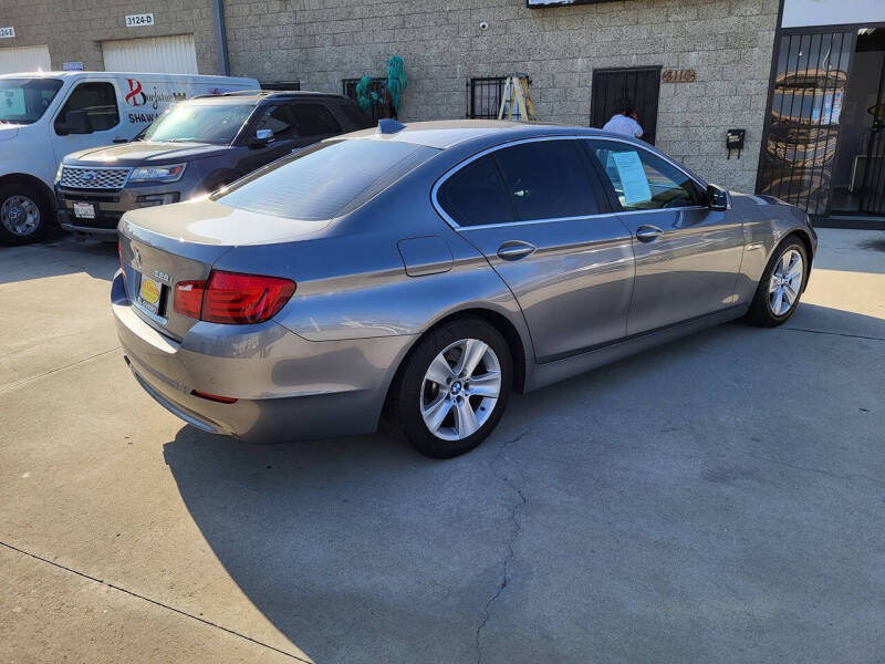 2012 BMW 5 Series 528i