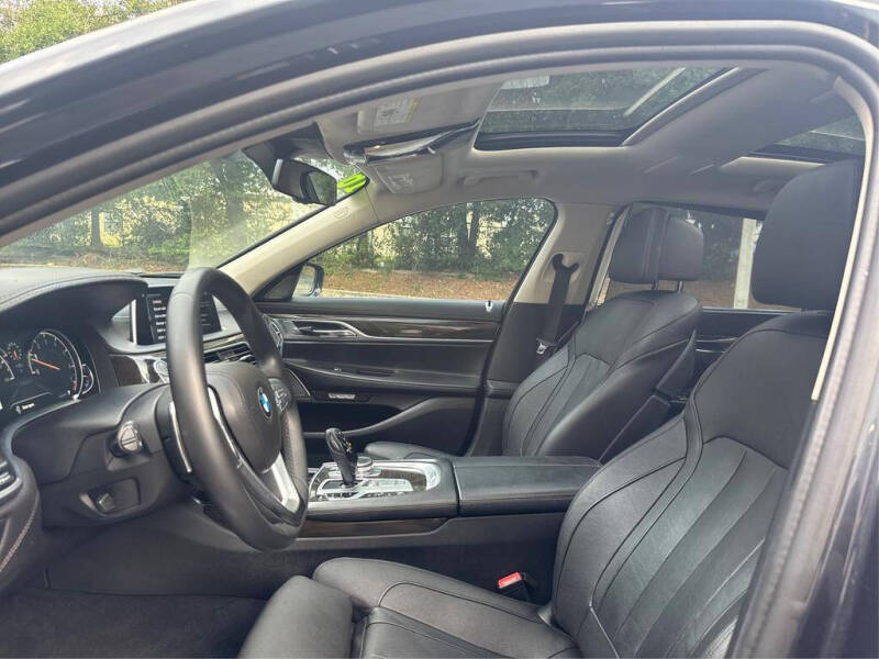 2016 BMW 7 Series 740i