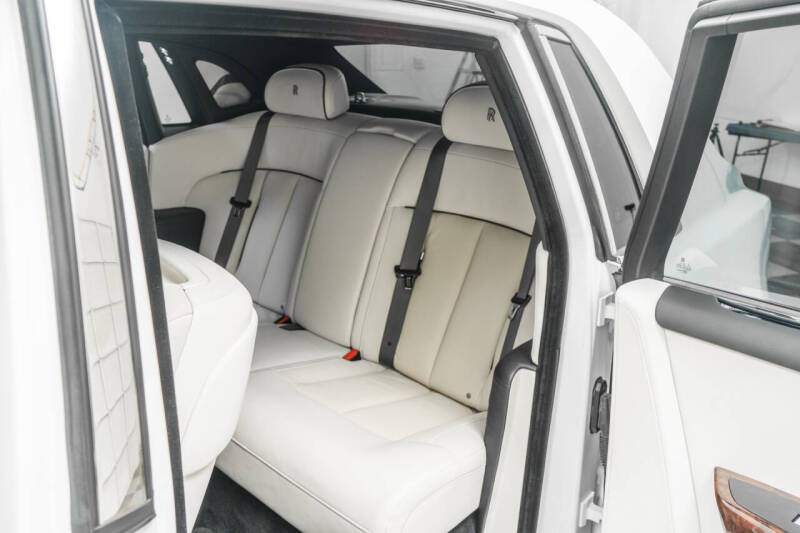 2023 Rolls-Royce Phantom