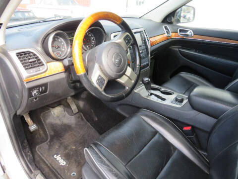 2011 Jeep Grand Cherokee Overland Summit