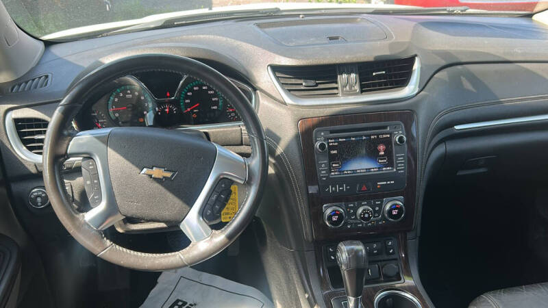 2016 Chevrolet Traverse LT