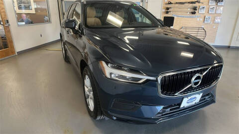 2020 Volvo XC60 T5 Momentum