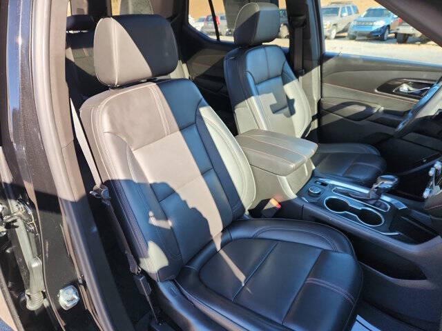 2022 Chevrolet Traverse RS