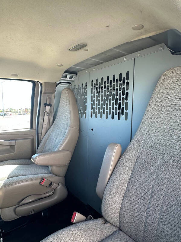 2017 GMC Savana 3500