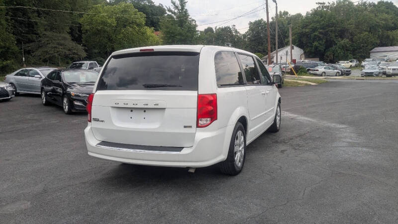 2015 Dodge Grand Caravan SE