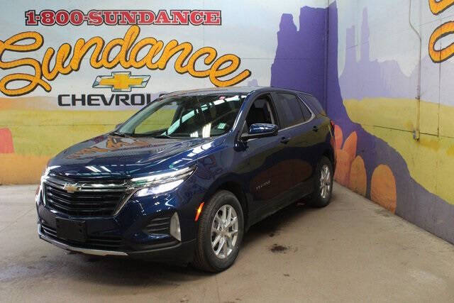 Used 2022 Chevrolet Equinox LT with VIN 2GNAXKEV4N6136251 for sale in Grand Ledge, MI
