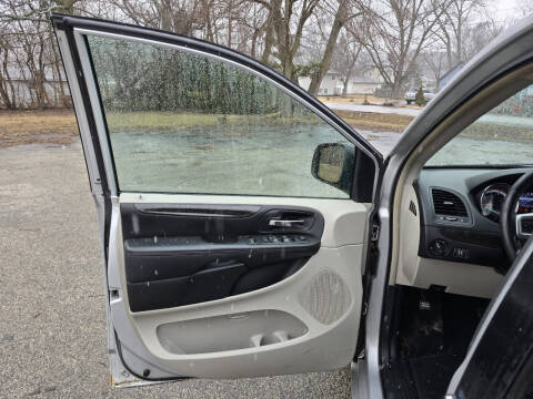 2012 Dodge Grand Caravan Crew