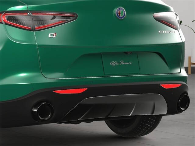 2025 Alfa Romeo Stelvio