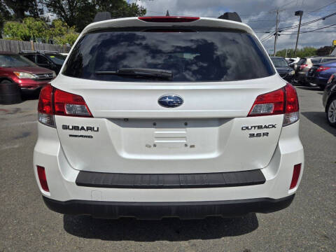 2013 Subaru Outback 3.6R Limited