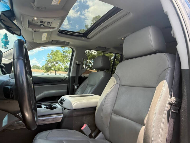 2017 Chevrolet Suburban LT