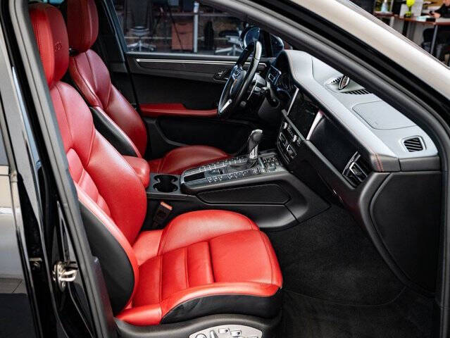 2021 Porsche Macan GTS