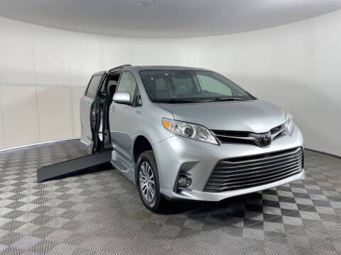 2020 Toyota Sienna for sale at AMS Vans in Tucker GA