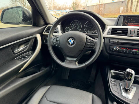 2015 BMW 3 Series 320i