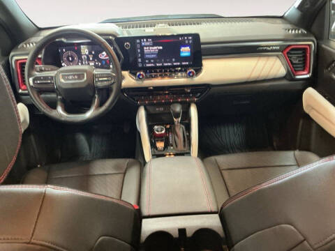 2024 GMC Canyon AT4X