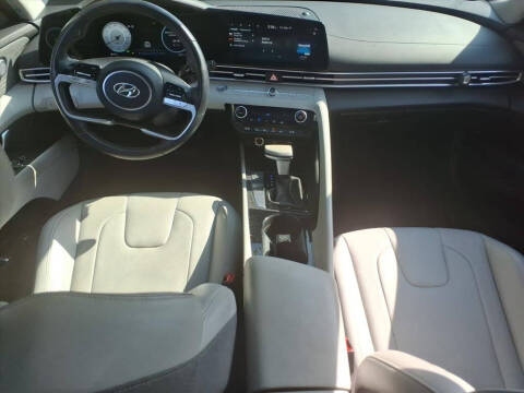 2023 Hyundai Elantra Hybrid Limited