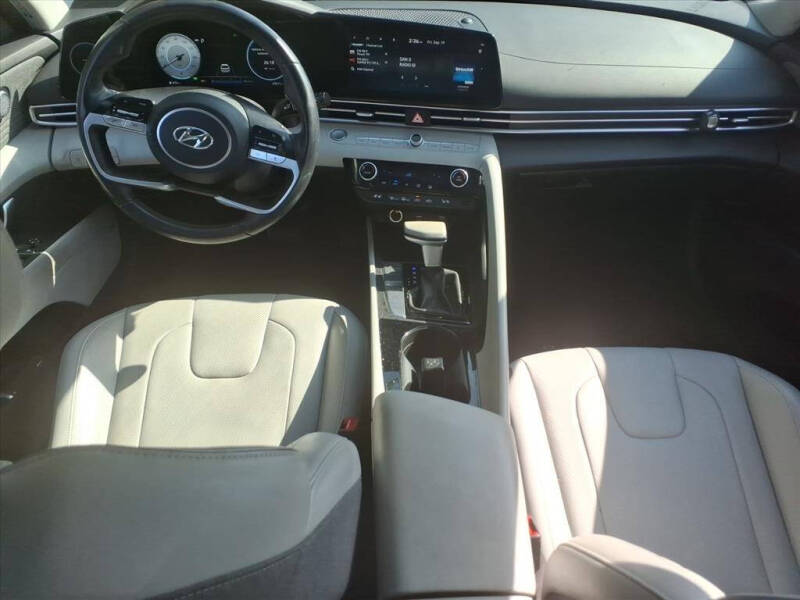 2023 Hyundai Elantra Hybrid Limited