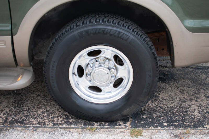 2003 Ford Excursion Eddie Bauer