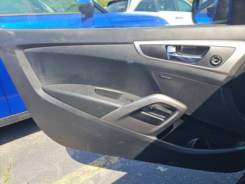 2017 Hyundai Veloster Value Edition