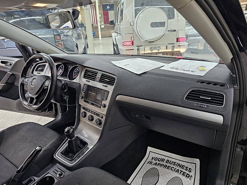 2016 Volkswagen Golf