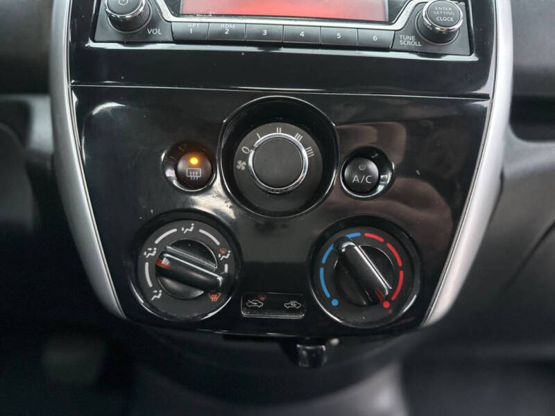 2017 Nissan Versa Note SV